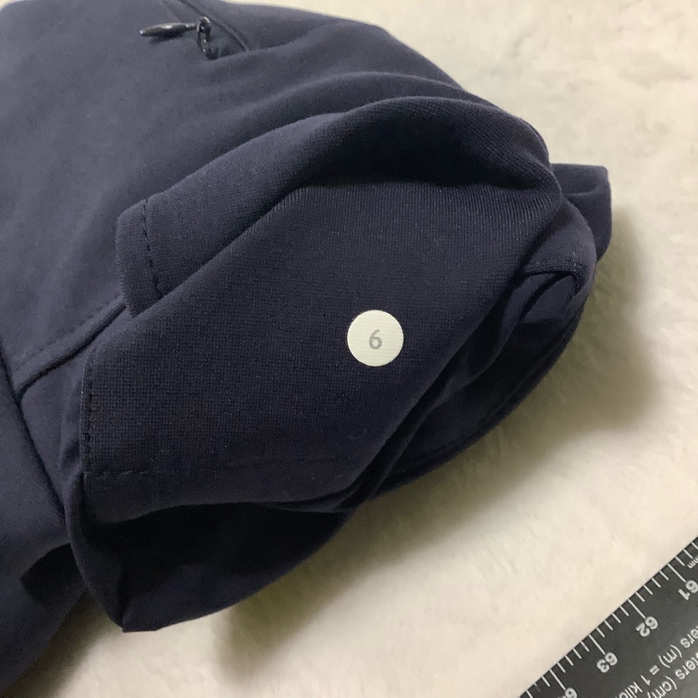 Lululemon Women’s Navy Blue Pants Size 6 Office Career - Picture 3 of 7